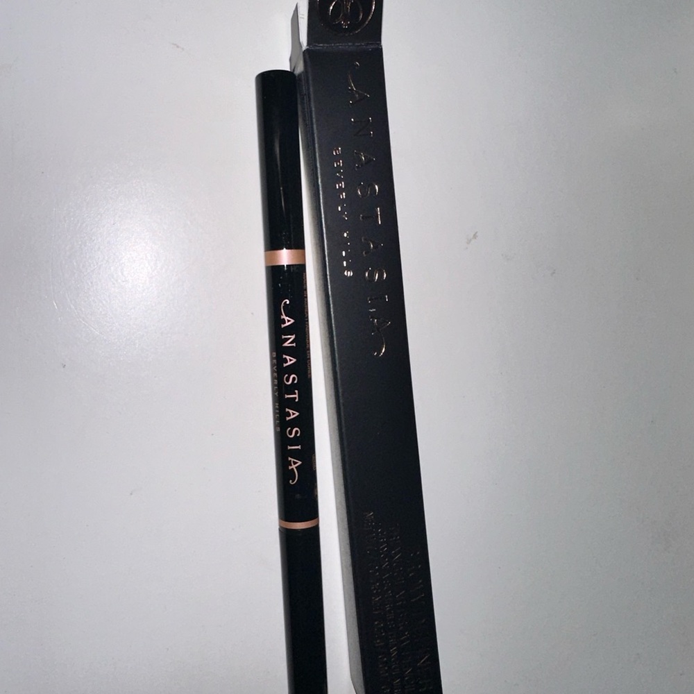 ABH brow definer